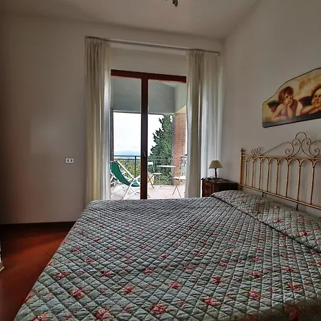 Orizzonte Apartment *
